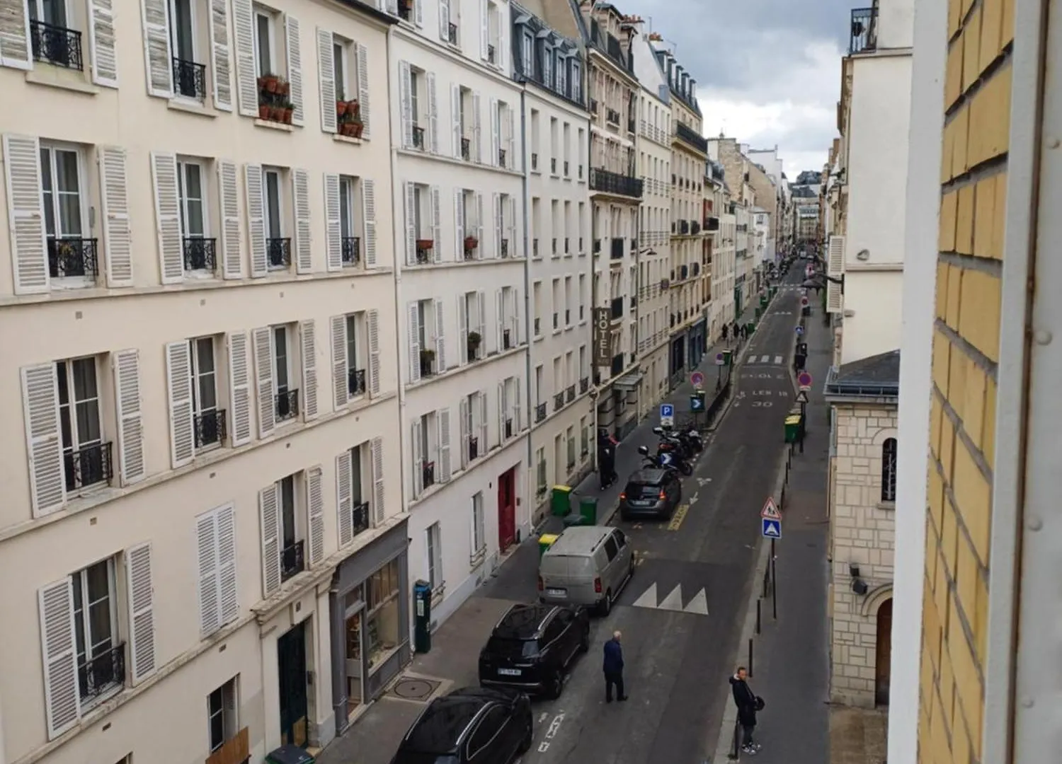 In Dupleix Apartment